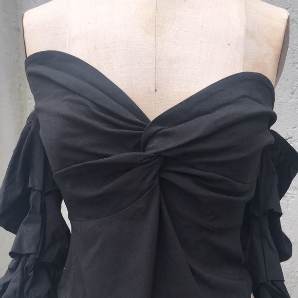 Pretty little thing Bodysuit - Picture 3 of 4